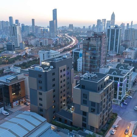 Park Inn By Radisson Istanbul Atasehir Exterior foto