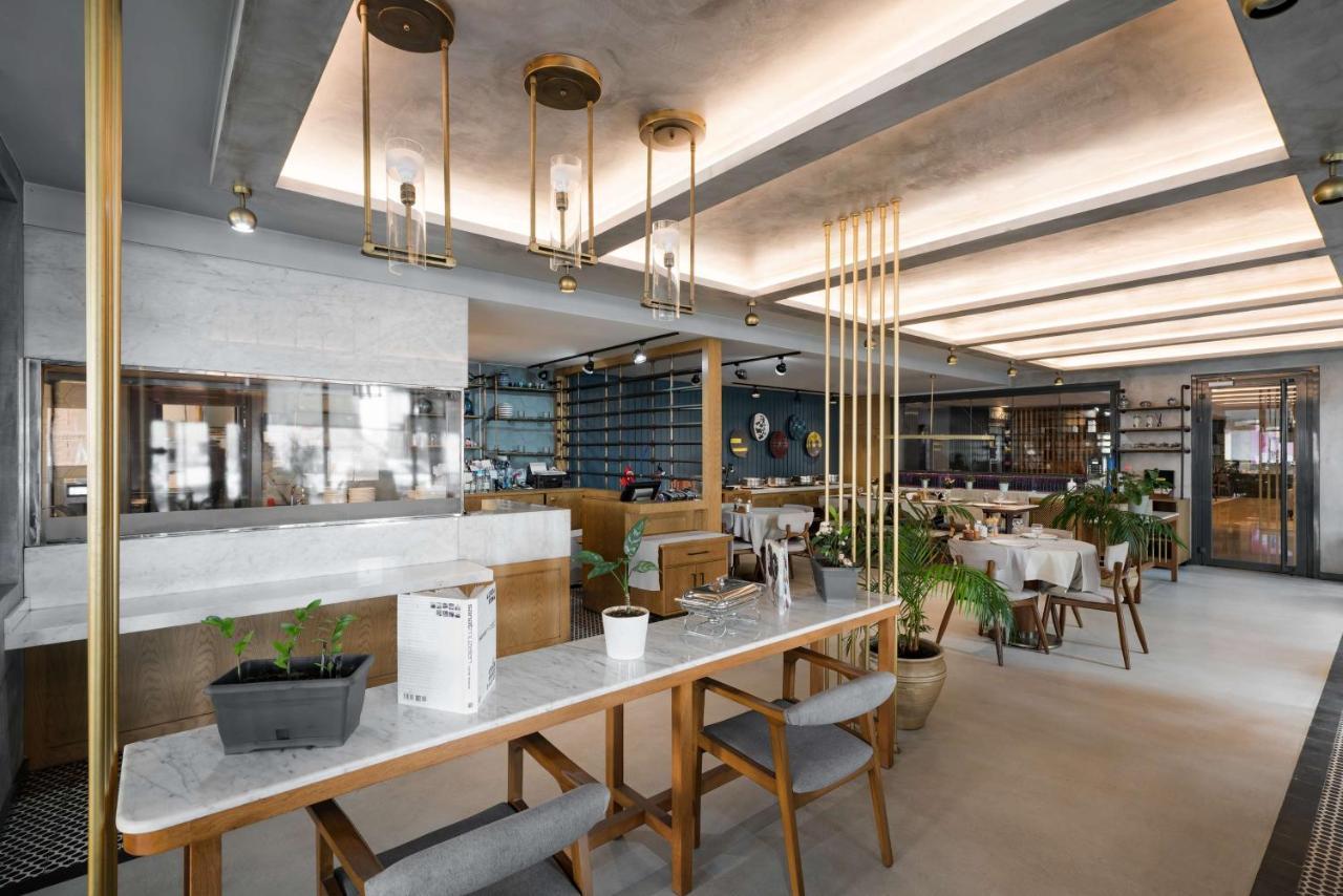 Park Inn By Radisson Istanbul Atasehir Exterior foto