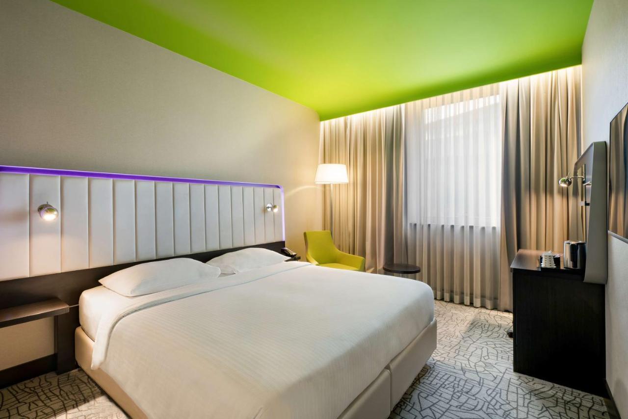 Park Inn By Radisson Istanbul Atasehir Exterior foto