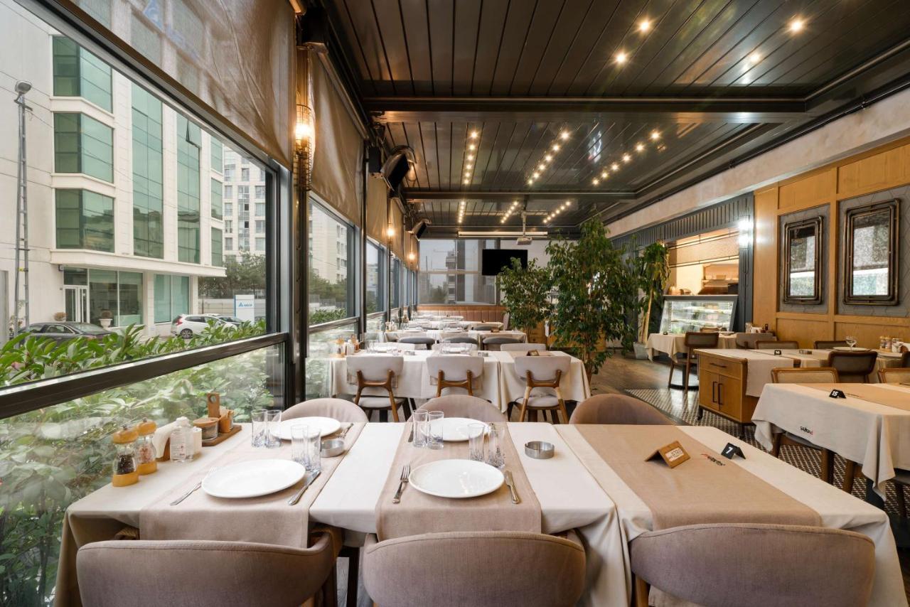 Park Inn By Radisson Istanbul Atasehir Exterior foto
