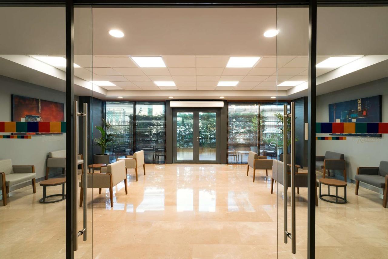 Park Inn By Radisson Istanbul Atasehir Exterior foto